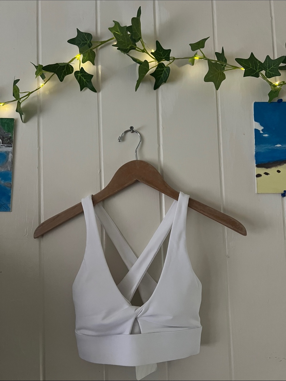 Fabletics Oasis twist feint sports bra